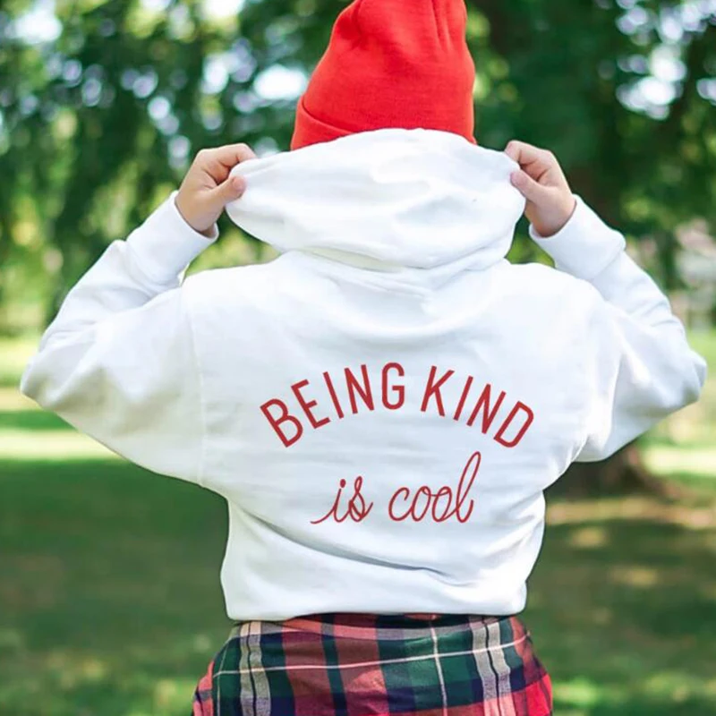 Женская толстовка Being kind Is Cool Back Печать Новая мода толстовка женская Эстетическая с длинным рукавом Vogue наряды Harajuku Прямая поставка