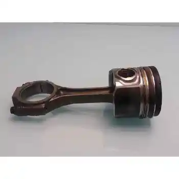 

81L97A8 PISTON VOLKSWAGEN PASSAT SALOON (3C2)