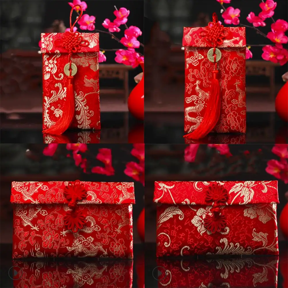 Красный конверт из парчи для китайского Нового года рождения красный шелковой