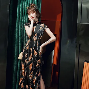 

Black Short Sleeve Classic Women Cheongsam Elegant Long Sexy Qipao Summer Print Dress Mandarin Collar Plus Size 3XL 4XL