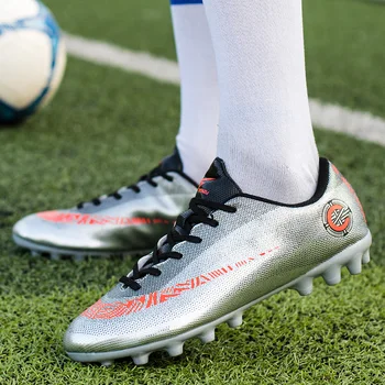 

2020 New Fashion Football Shoes Cleats Soccer Shoes Sneakers Men Soccer Boots Outdoor Athletic Breathable Football Sneakers Men