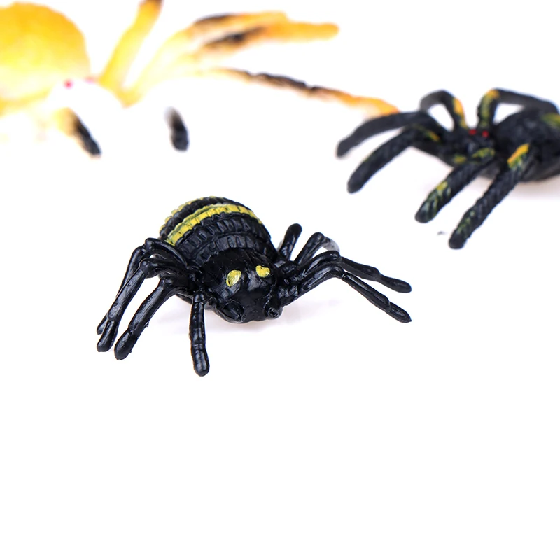 10pcs Prank Lifelike Spider Funny Trick Toys For Halloween Party House Decor Random Color Baby Novelty Toys