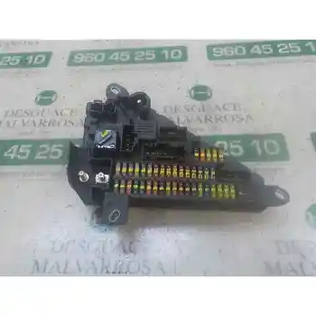 

CASE RELAYS/FUSES BMW 5 SERIES SALOON (E60) 3.0 Turbodiesel CAT 690661901 [16748909]