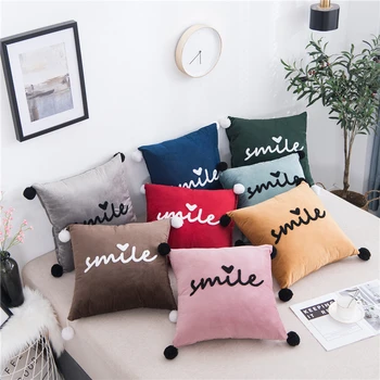 

45x45cm Nordic Simple Smile Letter Velvet Solid Color Sofa Cushion Cover With Balls Pillowcase Home Living Room Decor