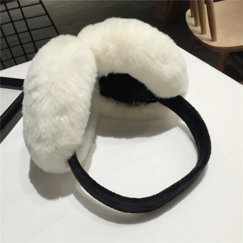 Solid color children's autumn and winter earmuffs warm and comfortable ski earmuffs boys and girls universal headphones kid warm - Цвет: White