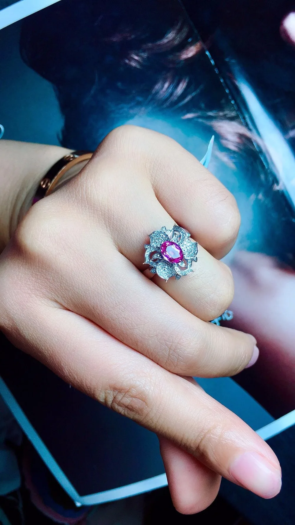 Кольцо с розовым сапфиром Real Pure 18 K натуральный розовый padпараdscha драгоценные камни-сапфиры 1.03ct бриллианты камень женское кольцо