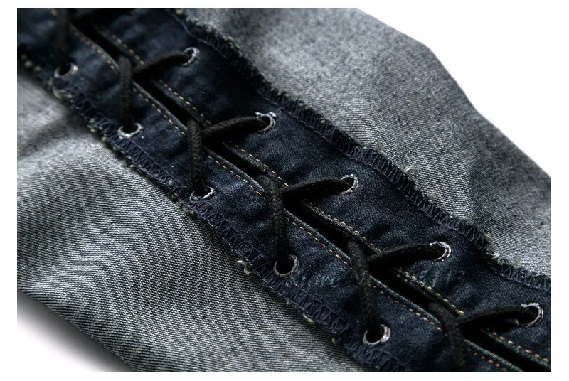 4042368188_1571398880