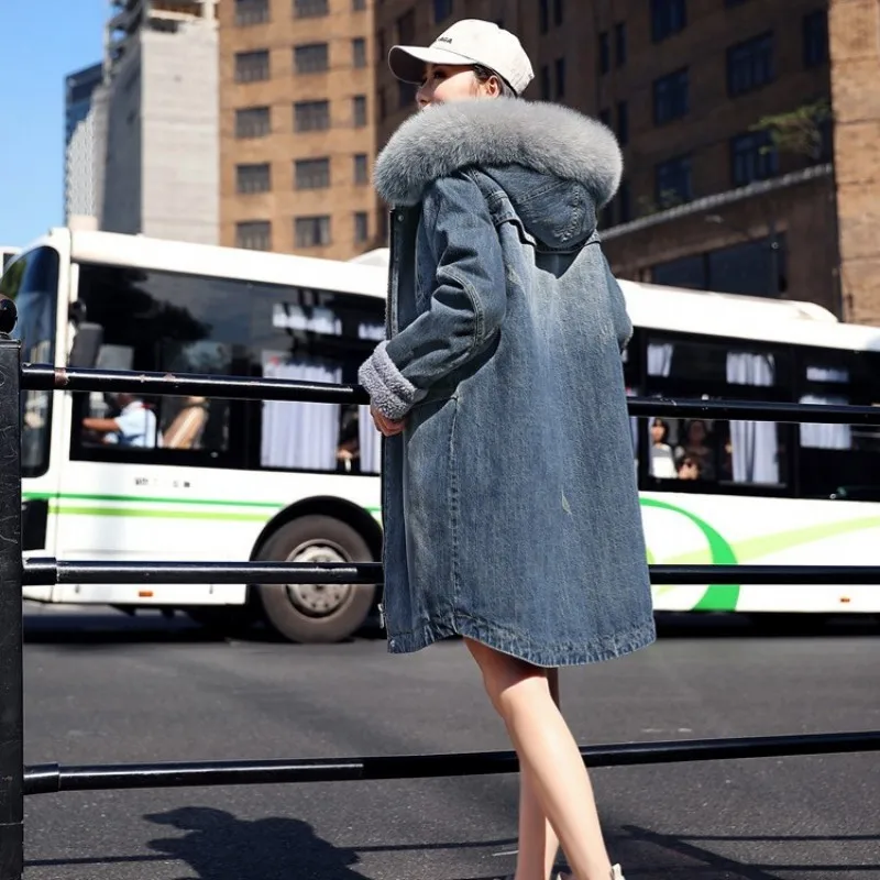 conew_9448452295_1313518034_conew1