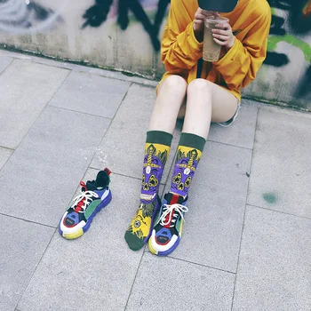 

Street fashion Harajuku unisex socks funny skull foot bones bat cat Halloween socks hip hop skateboard fashion men socks