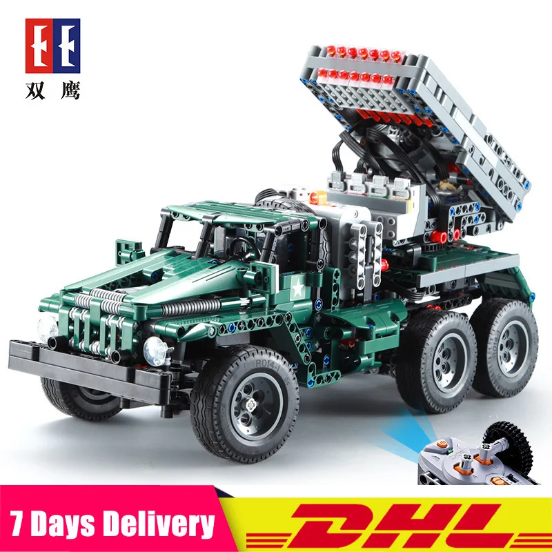 

2019 IN Stock C61002 Military Building Blocks Rocket Laucher Assembled Tank Boy Electric Remote Control Toy Model Bullets