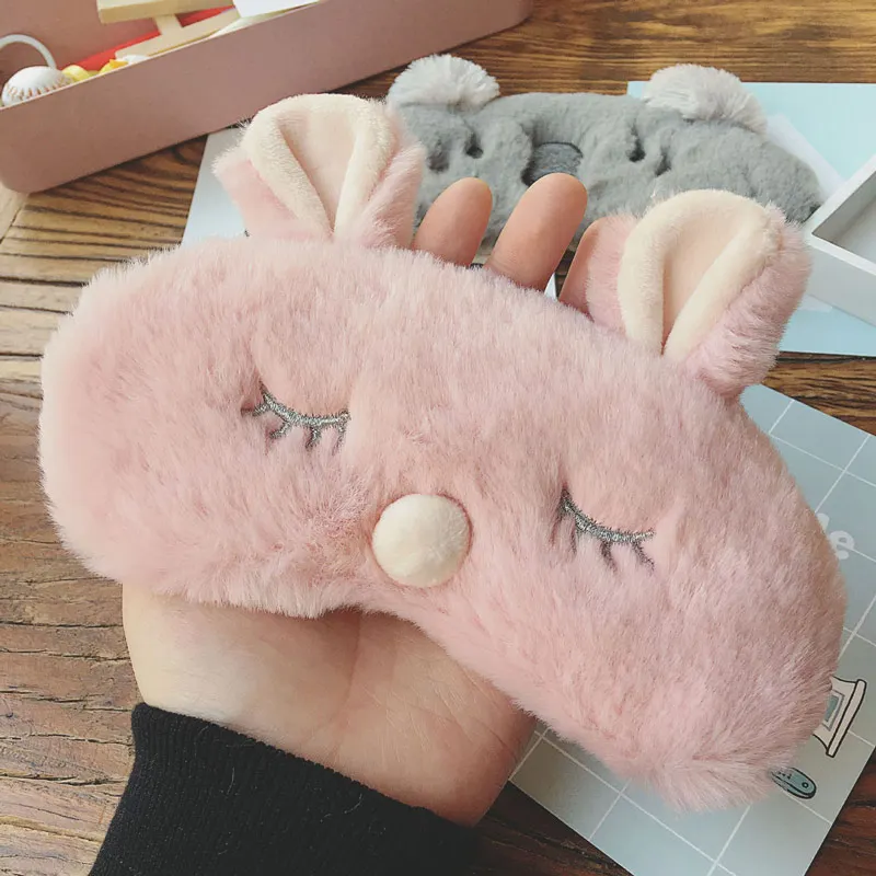 Máscara de Olho Bonito dos Desenhos Animados de Pelúcia Máscara de Olho de Viagem de Inverno dos Desenhos Descanso Sono Viagem Inverno dos Desenhos Animados Animal Macio Resto Luz Bloqueando Ferramenta Z0003 de 4 Cheap Aplicador de sombra