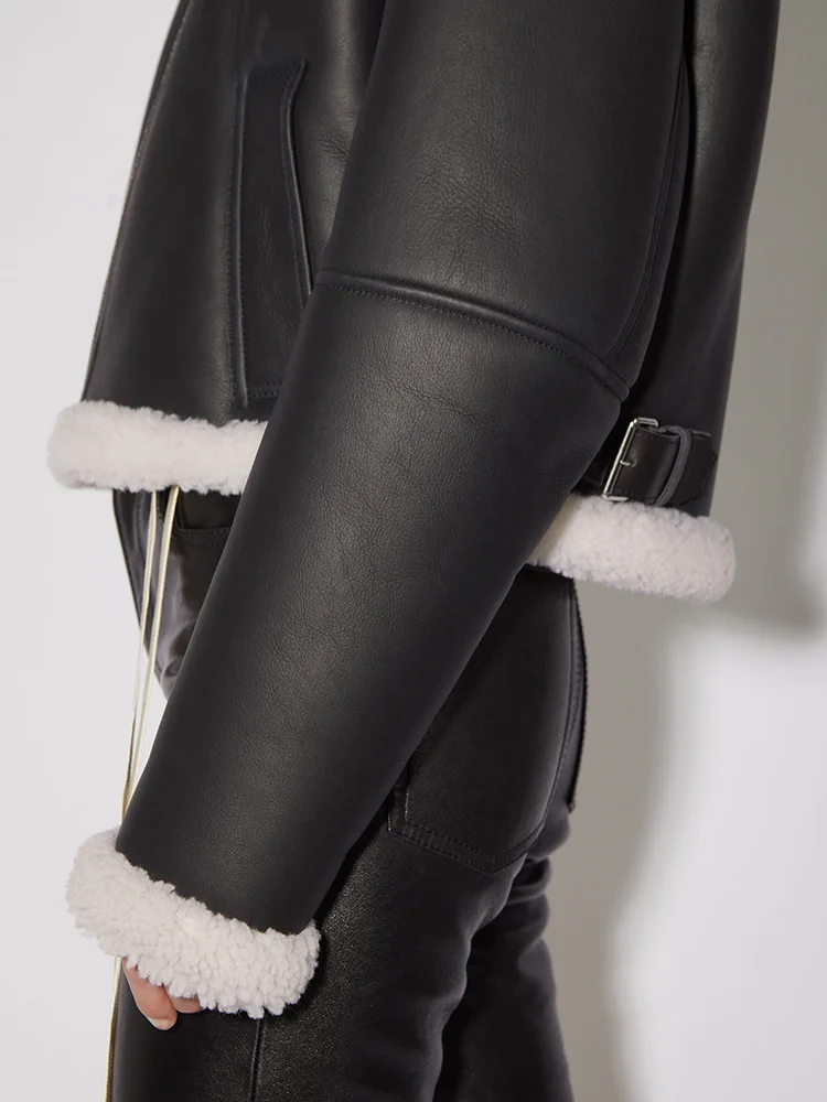 CHICEVER Patchwork Pu Jackets For Women Loose Fur Lapel Long Sleeve Thick Short Tops Casual Plus Size Coats Female 2021 Winter