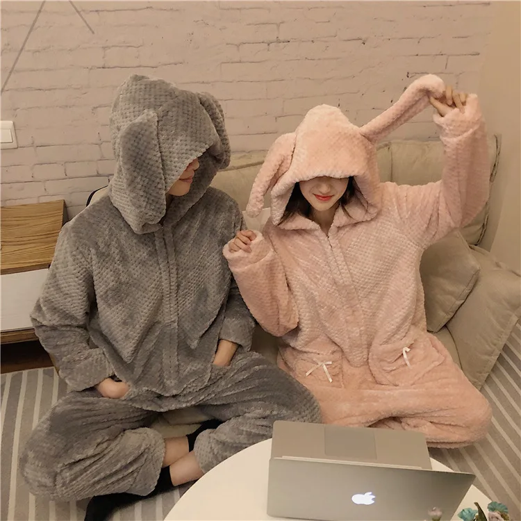 12196002511_1488278872