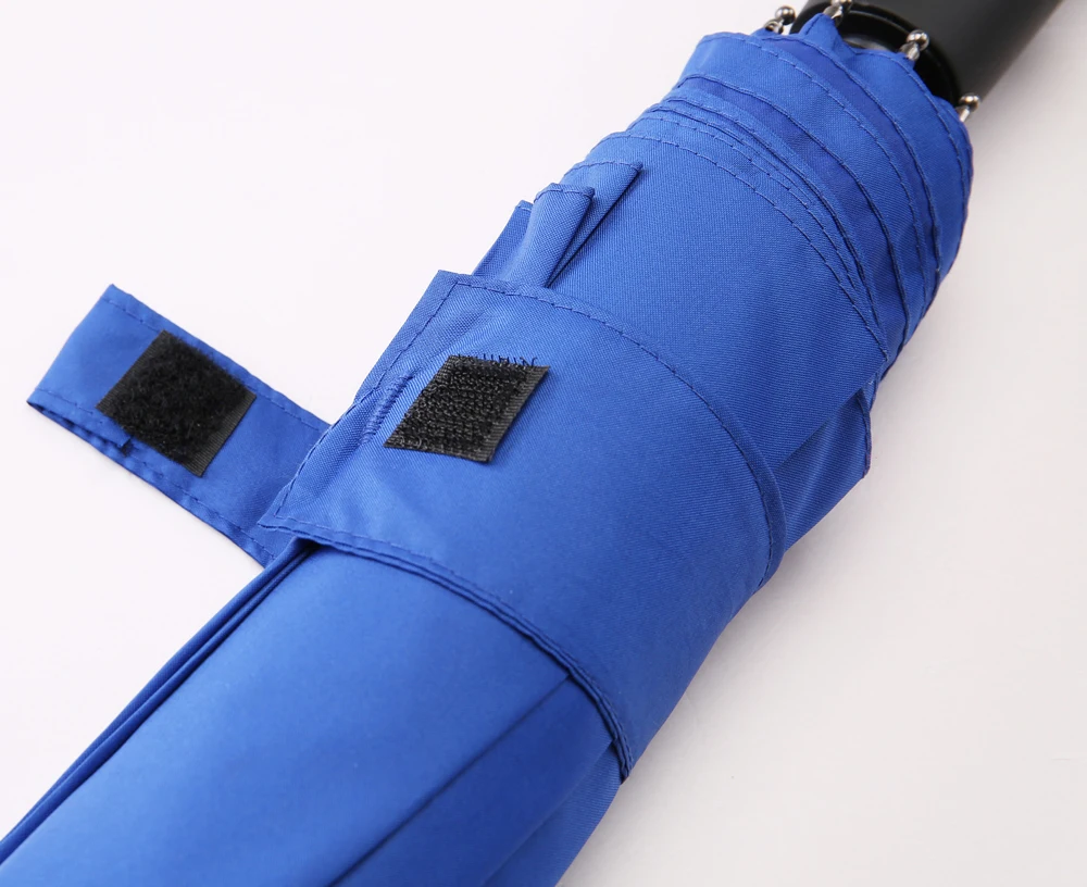 blue-umbrella