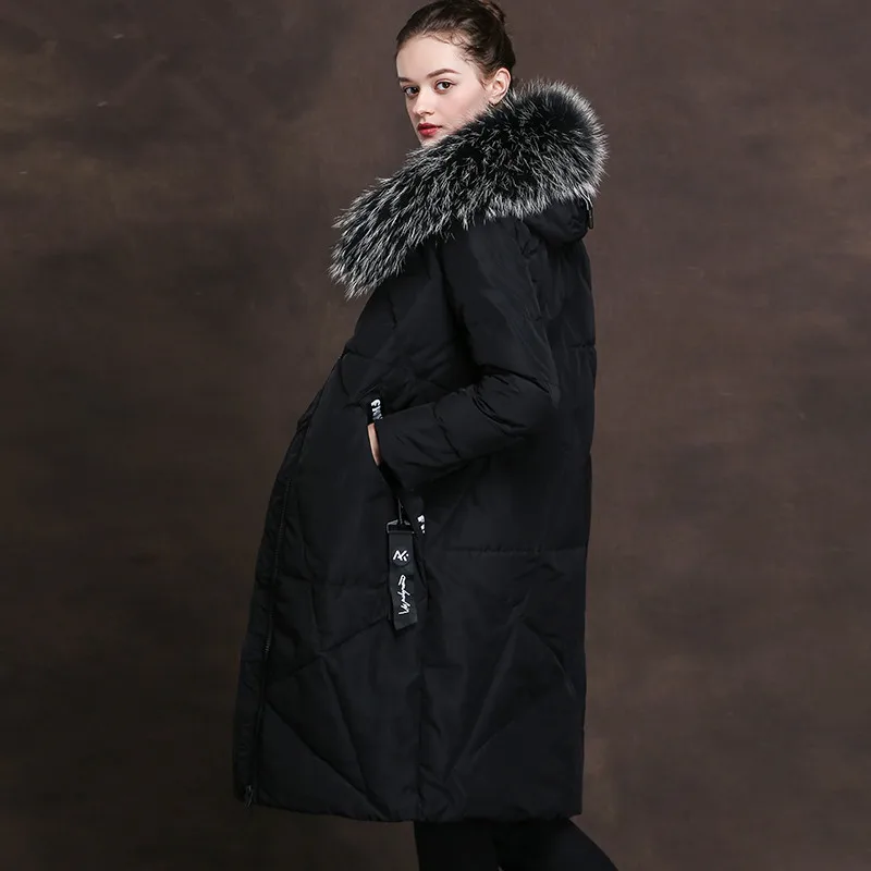 

MLCRIYG 2020 New Women's Winter Jacket Long White Duck Down Coats for Women With Natural Raccoon Fur Collar chaqueta mujer YQ237