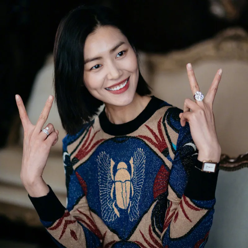 

2019 Autumn and Winter New Ladybug Geometric Patterns Contrast Color Splice Fashion Sweater