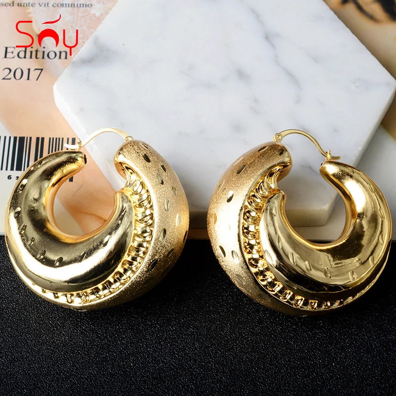 

Sunny Jewelry 2021 Fashion Copper New Design Hoop Earrings For Women High Quality Large Style Stereoscopic Classic Party Gift