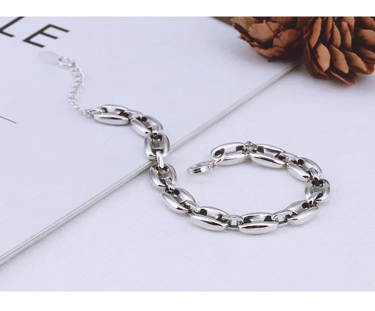 15069190274_693430838