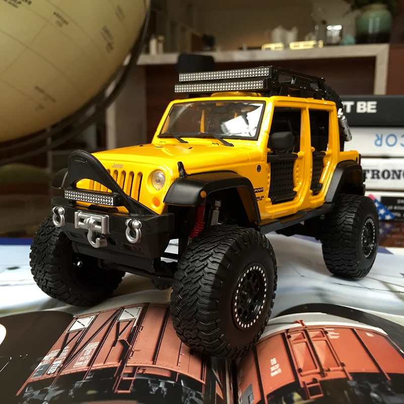 Maisto 1:24 Jeep Wrangler modified version Alloy car model die-casting model car simulation car decoration collection gift toy