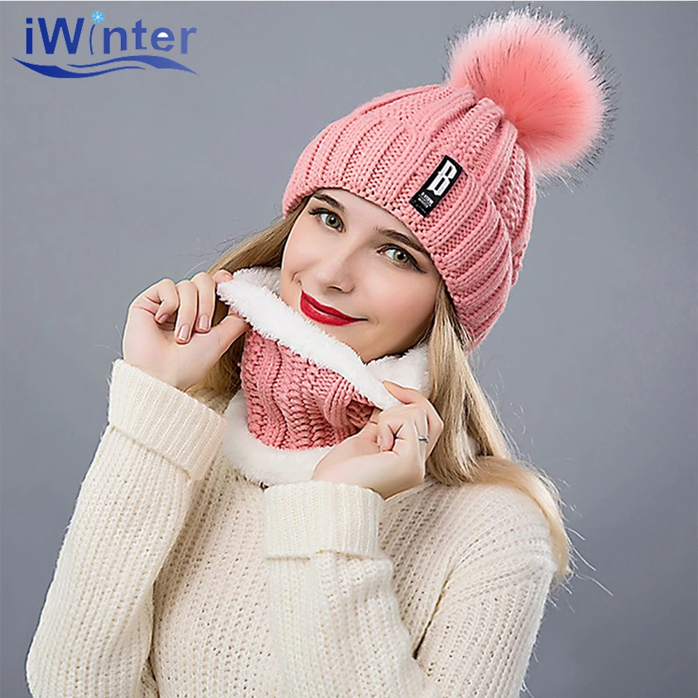 Зимняя женская шапка и шарф IWINTER комплект утепленная Кепка с помпонами для женщин