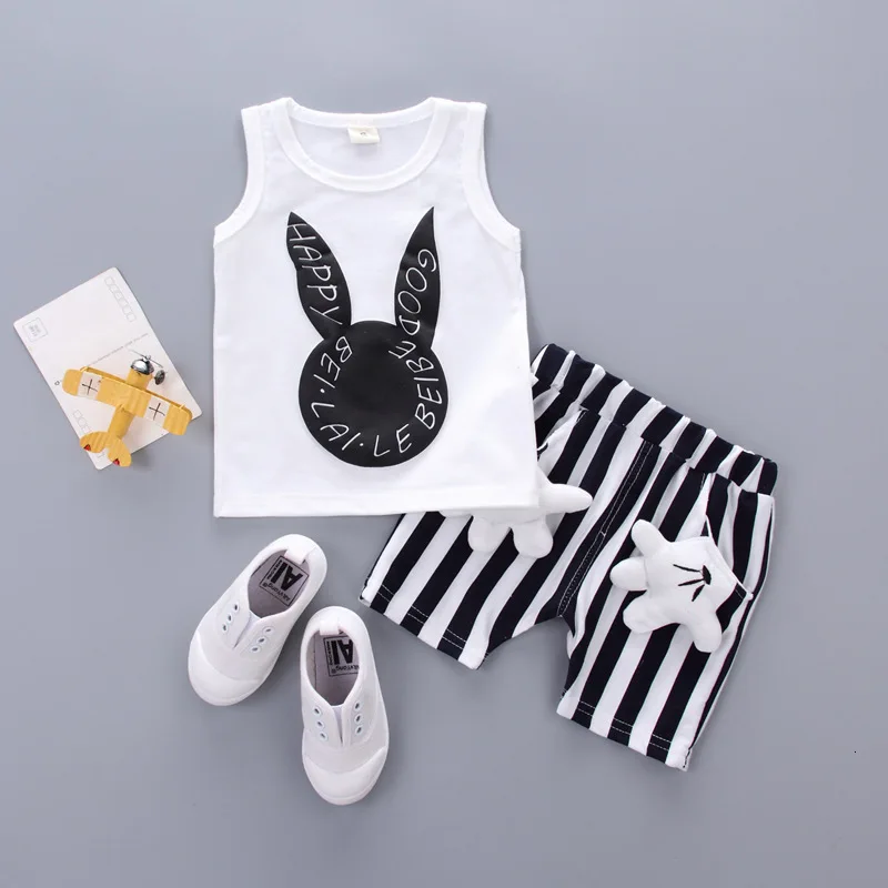 8684763608_1470378124