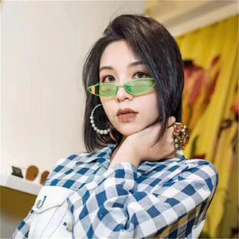 

2019 Vintage Punk Men Sunglasses Women Brand Designer Man Goggles Retro Rectangular Women cat green Sun Glasses UV400 FML