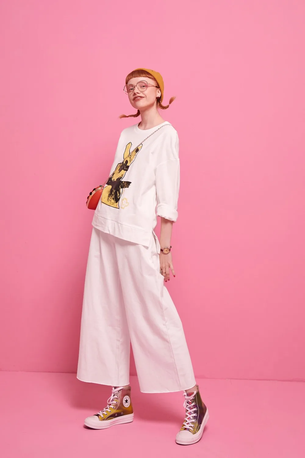 ELFSACK Carton Print T Shirt And Wide Leg Pants Women Casual Two Piece Set Autumn Streetwear Female 2 Piece Outfits