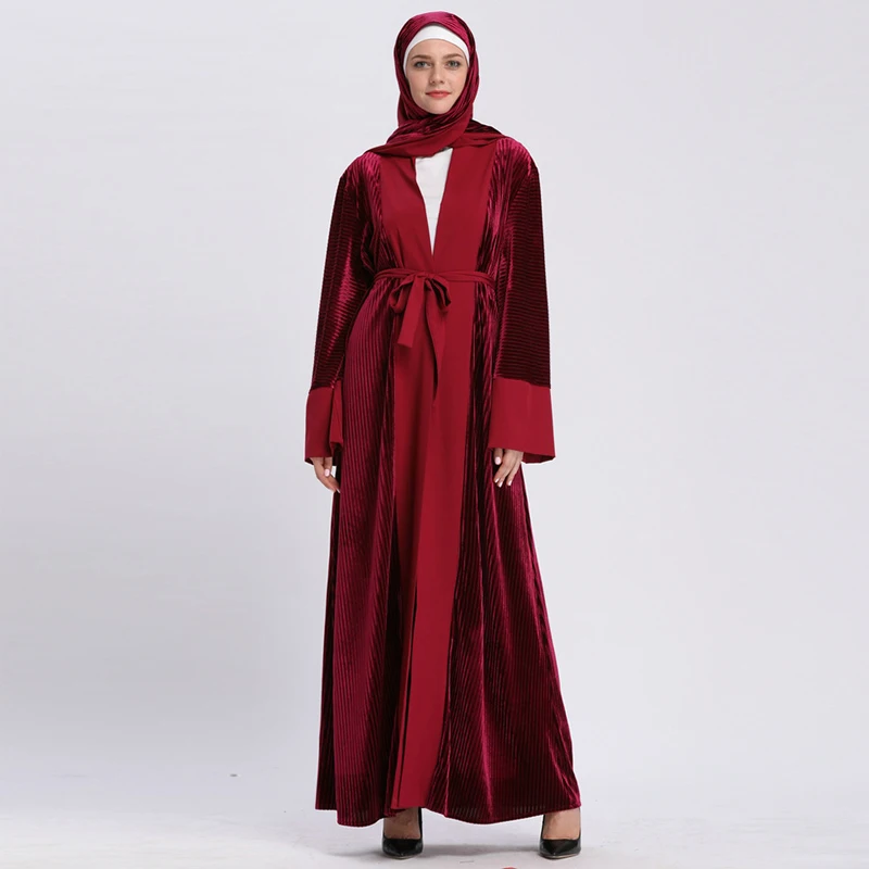 9897737804_1705462258