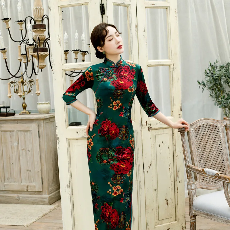 Осенние новые китайские женские тонкие длинные Cheongsam винтажные бархатные вечерние платья Элегантное платье с цветочным принтом Qipao оверсайз 3XL 4XL