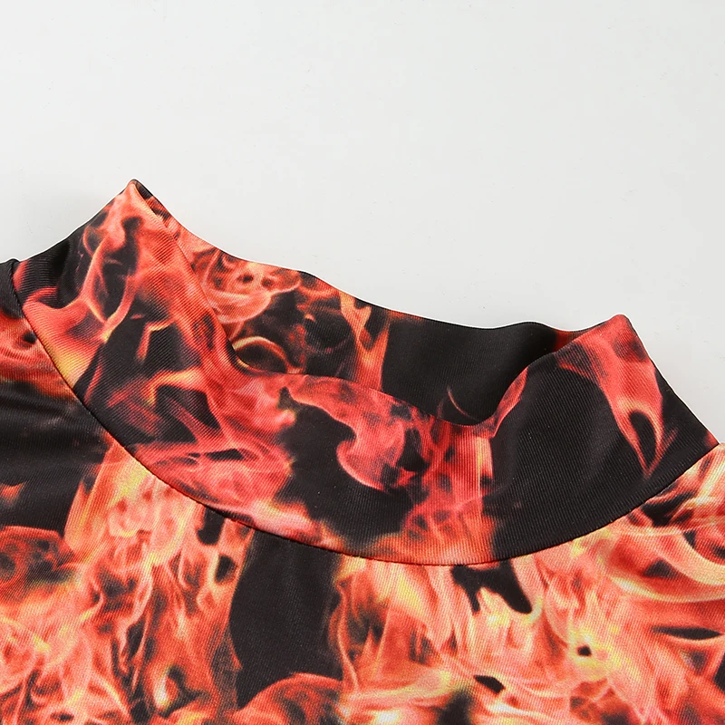 Darlingaga осенние обтягивающие футболки с принтом огненного огня, модный короткий топ с длинным рукавом, праздничная Базовая футболка, женские топы, футболки Harajuku