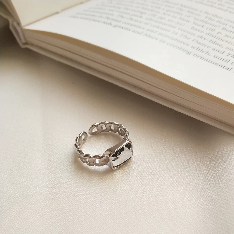 5365484913_2113301229