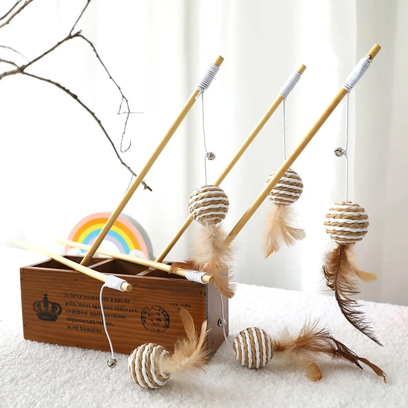 

1PCSFeather toy kitten funny color stick cat wand toy pet cat toy interactive stick pet cat supplies Wooden mouse AL001