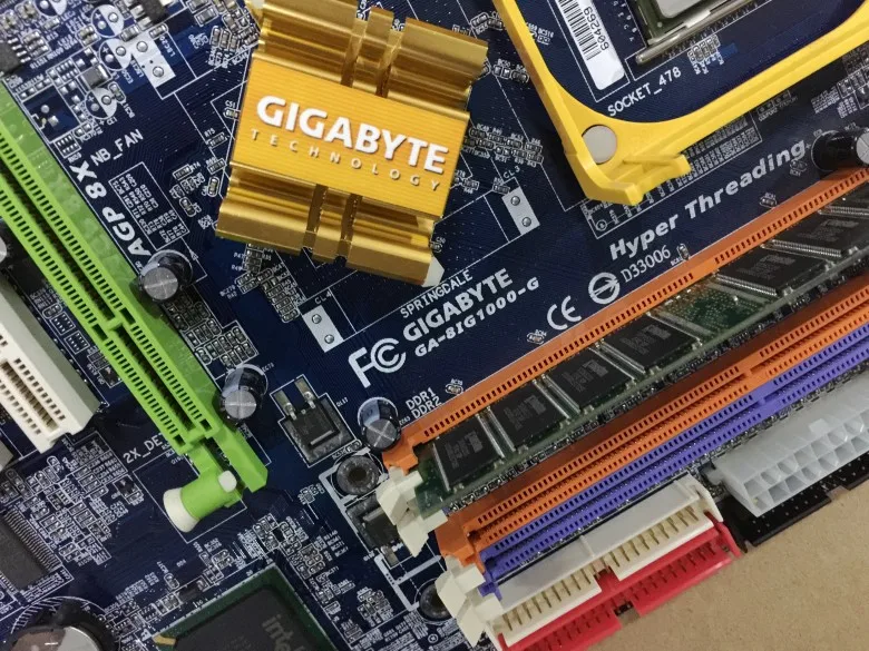 GA-81G1000-G 5-го PCI 865