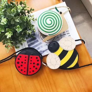 

Cute Pattern Children's Bees Purse Cartoon Animal Coin Bag Snail Shoulder Bag Girl'S Ladybug Small round Bag Crossbody Bag