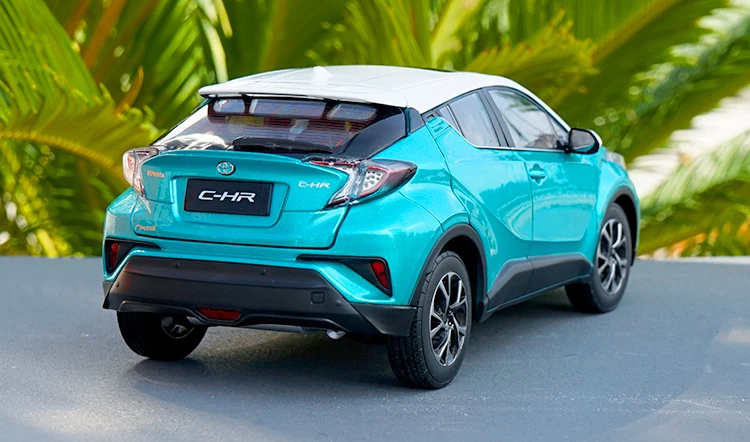 1:18 Toyota C-HR CHR сплав модель автомобиля статические металлические модельные автомобили оригинальная коробка для подарков коллекция