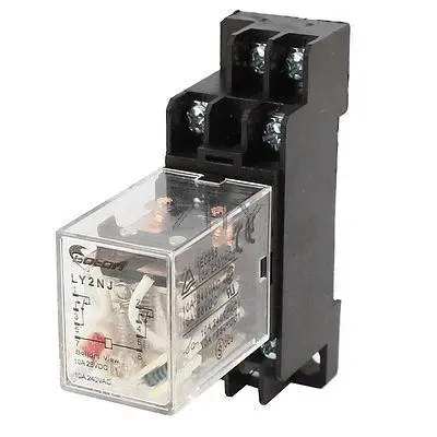 

AC200V/220V Coil 10A DP2T Motor Control Electromagnetic Relay w Socket