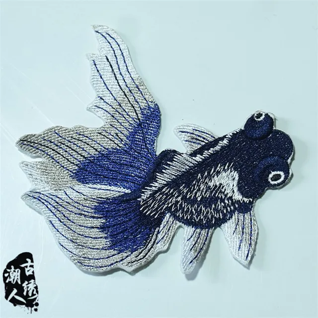 Toppa ricamata con pesce koi fortunato da stirare, da cucire