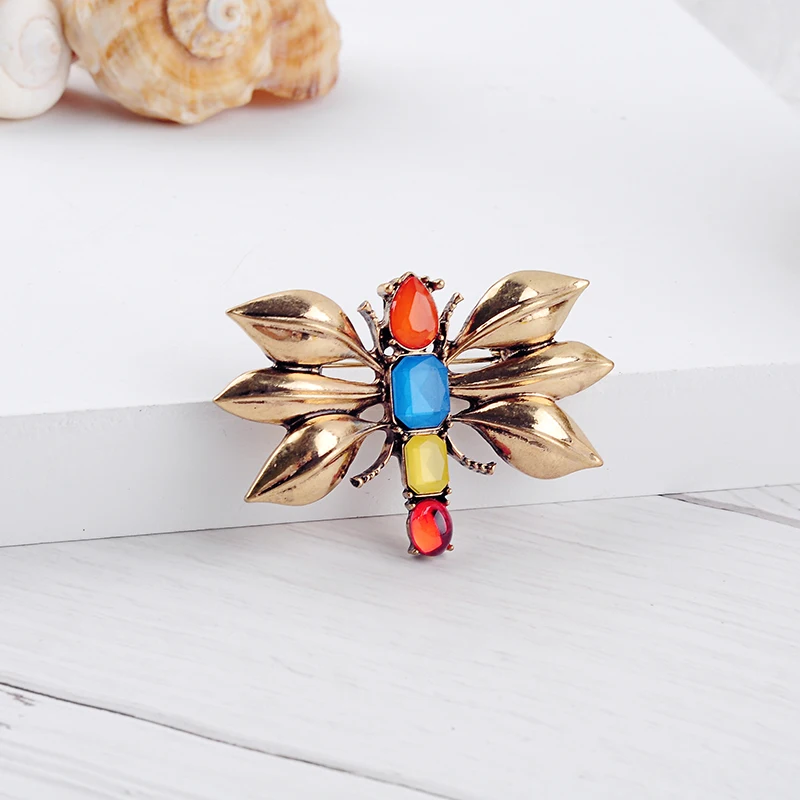 

Multi-color Acrylic Fashion Women Insect Brooch Rhinestone Statement Jewelry New Fashion Tendency