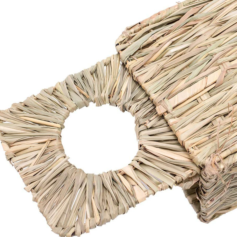 Foldable Woven Grass Pet Rabbit Hamster Guinea Pig Cage Nests House Chew Toy