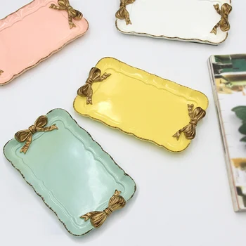 

European Style Resin Plate Lovely Retro Gold Plated Bow-knot Pattern Dessert Fruit Cake Plates Storage Trays Home Decoration