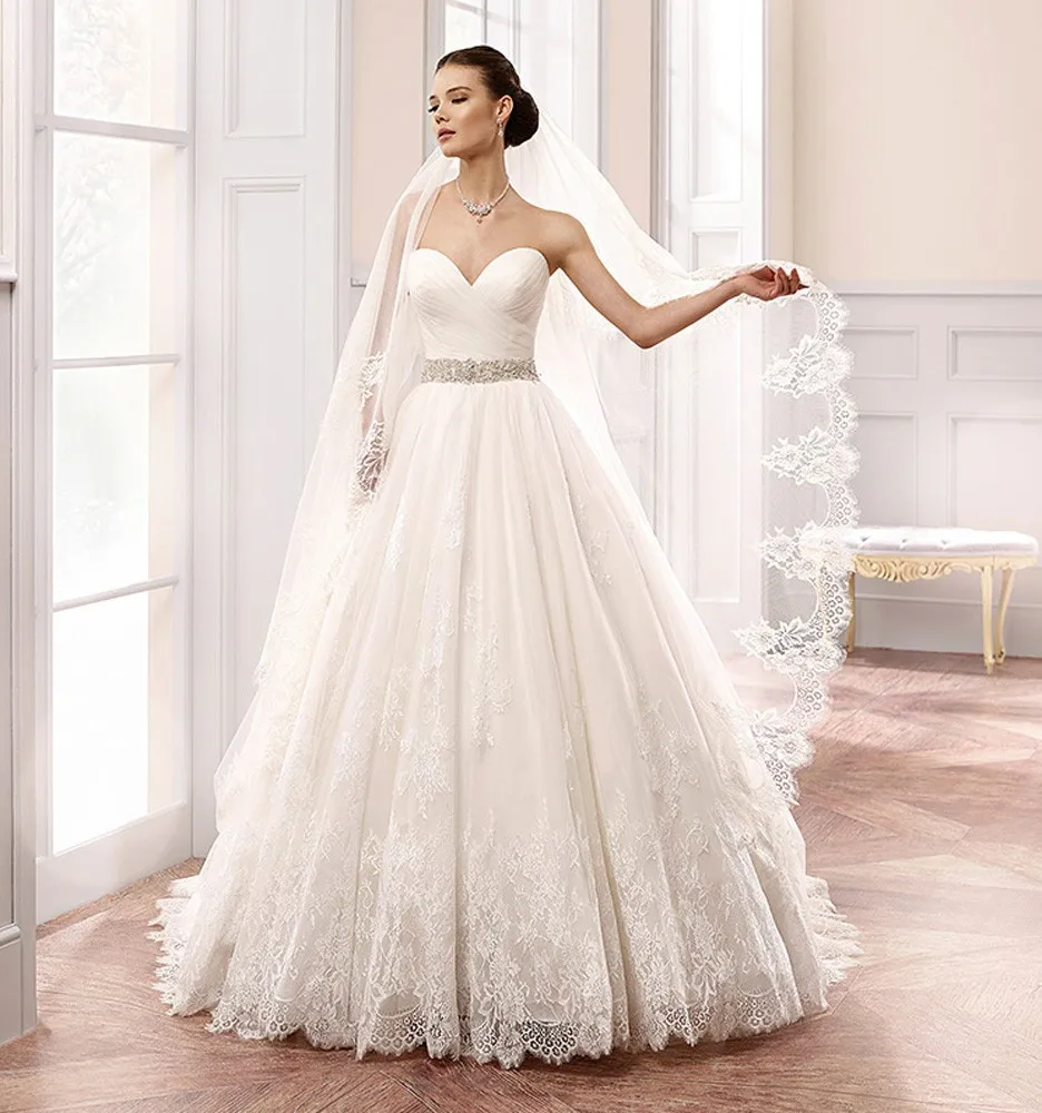 

2016 Amazing Design White Princess Wedding Dresses Sweetheart Crystal Belt Lace Bridal Gowns Custom Made Simple W3612