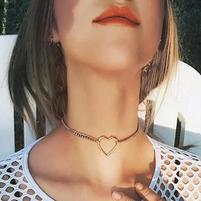 

Hollow Heart Choker Necklaces For Women Clavicle Colar Statement Necklace Collares Heart Dainty Pendant Necklace Gift