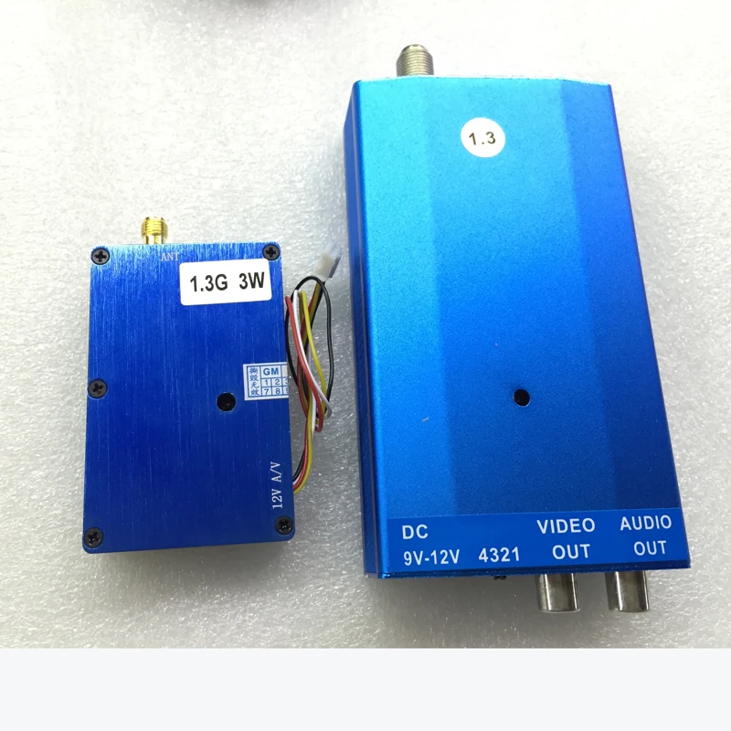 

1Set 1.3G3W Wireless Tiny Transmitter Receiver Image Transmission Portable Aerial Photography FPV Spare Parts for RC Drone