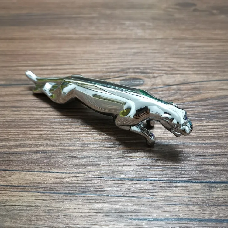 Jaguar Shape Metal Lighter Cheetah Ornament Gift For Men Smoking Accessories 18 Jaguar Shape Metal Lighter Cheetah Ornament Gift For Men Smoking Accessories