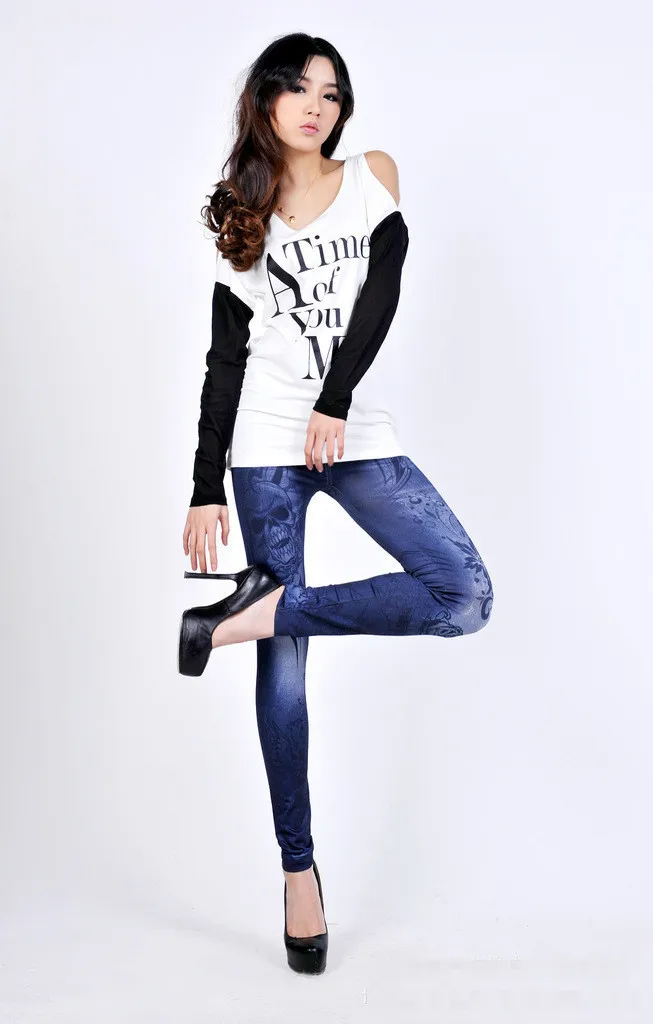 10900083155_1764415745