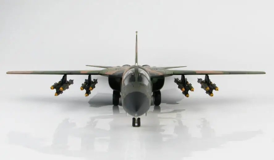 Хобби мастер F-111A Aardvark 67-0067 429th TFS/474th TFW Таиланд ранняя 1970s1/72 литья под давлением модель самолета