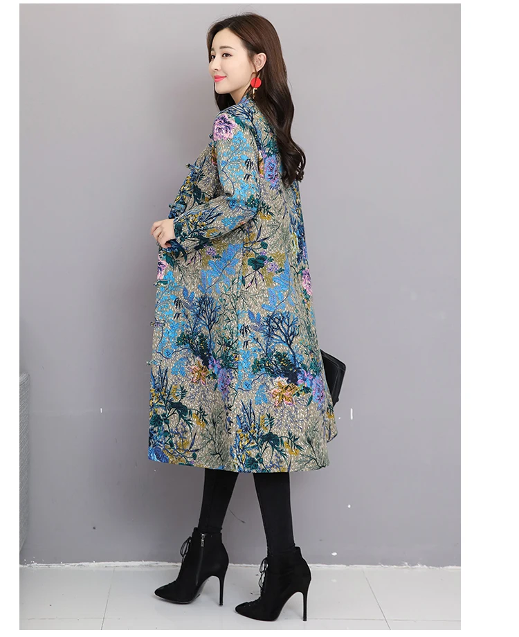 Photo Shoot Autumn And Winter New Style Large Size Retro National Style Printed Cotton Linen Brushed And Thick Frog Hat Overcoat