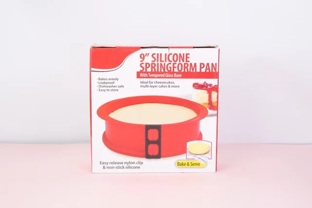 Silicone Springform Pan with Glass Base 3D Sugarcraft Fondant Cake