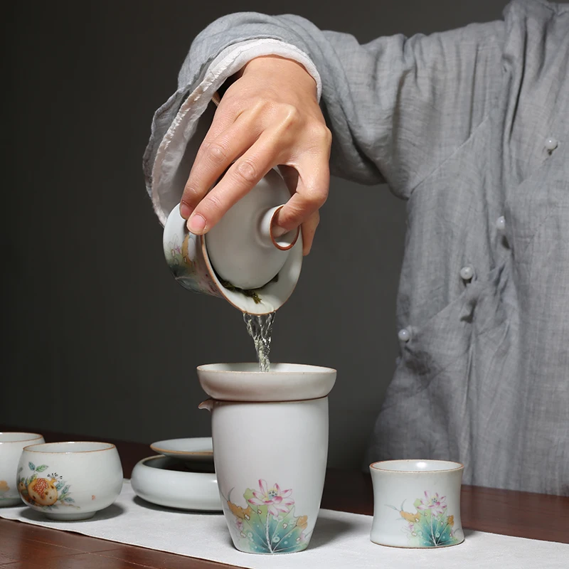 PINNY 140ML Antique Your Kiln Ceramic Kung Fu Gaiwan Traditional Chinese Pigmented Tea Bowl Floral Patterns Tea Tureen
