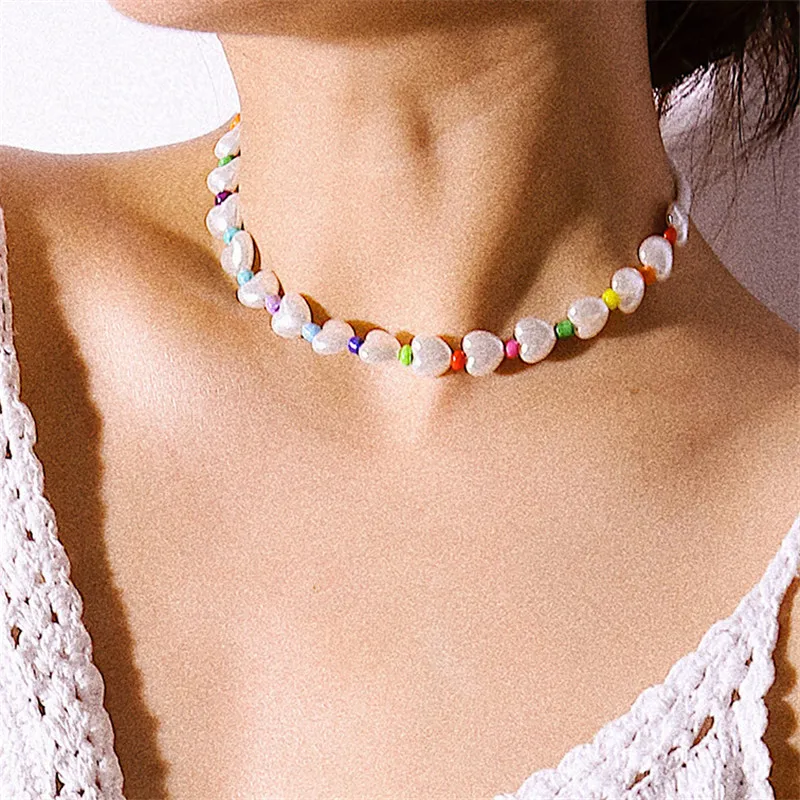 

Heart Shaped Simulated Pearl Choker Necklace With Colorful Rice Beads Costume Jewelry Bijoux Femme